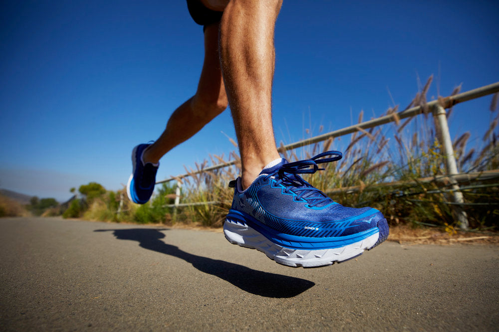 WHEN SHOULD YOU REPLACE RUNNING SHOES?