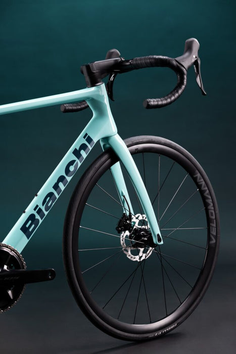Bianchi Infinito ICR - 105 12sp, Palladium Carbon Wheels - Road Bike