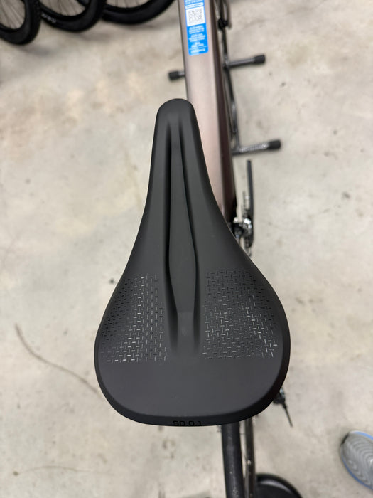 Close-up of a Fizik Aliante R5
