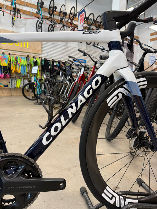 Colnago C68, Shimano Ultegra Di2 Disc 12s, ENVE 4.5 Wheels