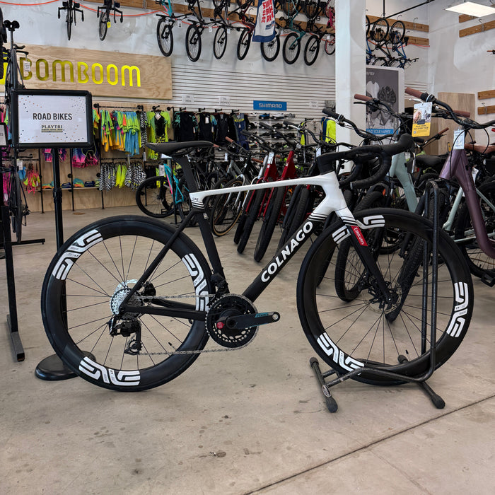 Colnago V5RS Disc, SRAM Force AXS E1, ENVE SES 4.5 Carbon wheels