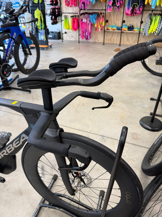 Orbea ORDU M20iLTD, Shimano Ultegra Di2, OQUO RA80LTD carbon wheels - Triathlon bike