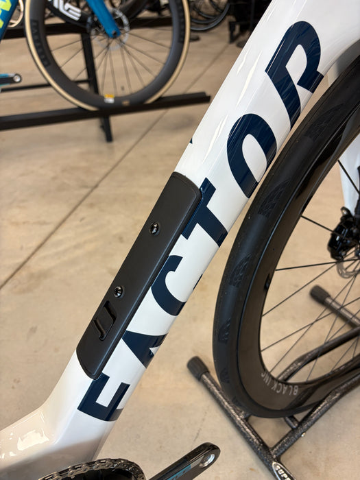 Factor MONZA - SRAM Force w/ Power Meter