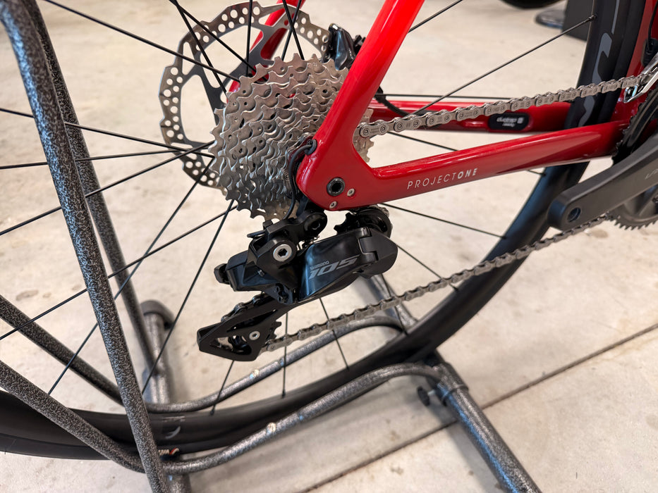 TREK Emonda Project ONE 2023, Shimano Di2, Fulkrum Aluminum wheels, Size 54 - USED