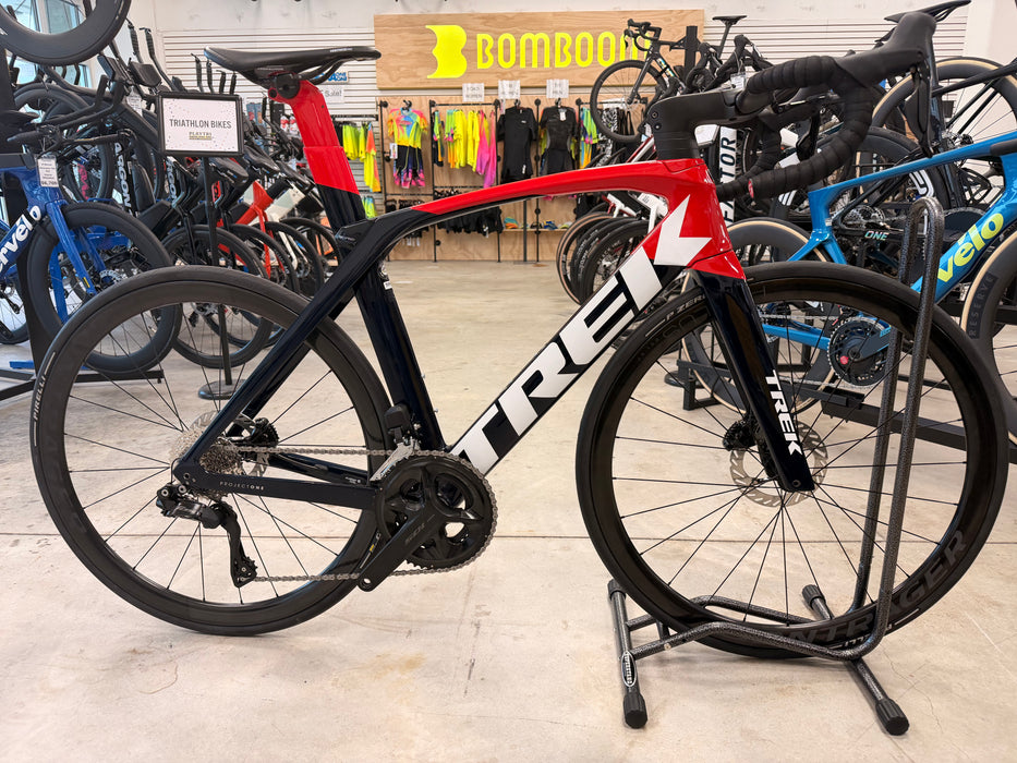Trek Madone SLR6 Project 1 Shimano 105 Di2 - Used