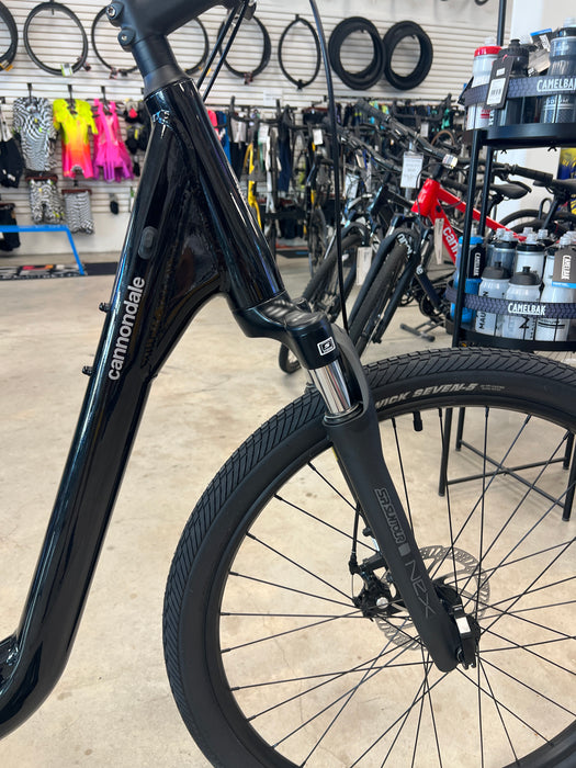 Cannondale Adventure 2