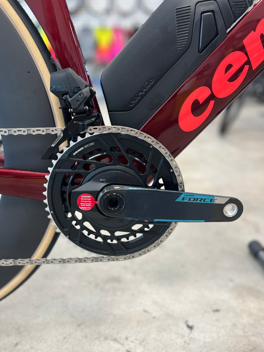 Crankset SRAM Force AXS, 50/37T, DUB, with power meter.