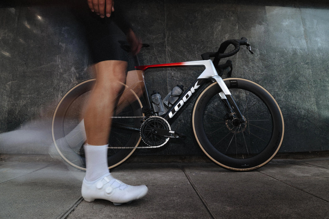 LOOK 795 Blade RS 3, Dura Ace Di2, Mavic Comete SLR 50 Wheelset - Road Bike