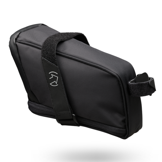 Pro Saddlebag Performance Black w/ Strap System