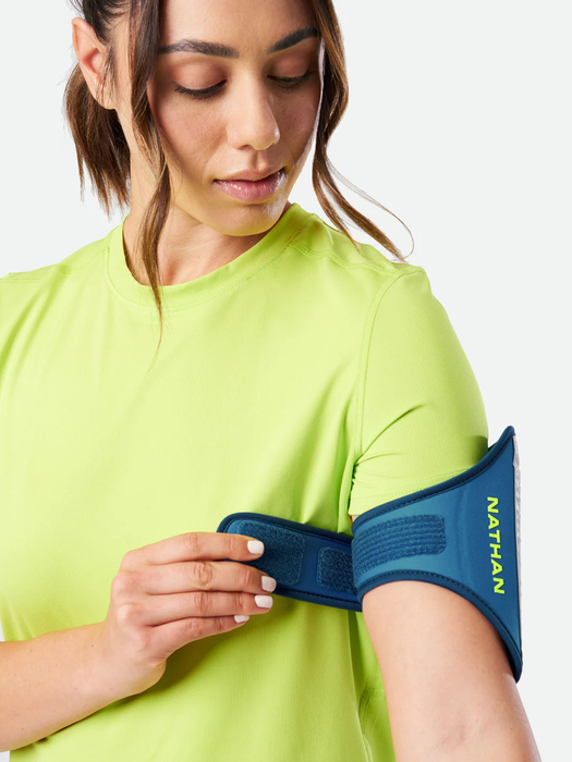 Nathan Super 5K Smartphone Armband